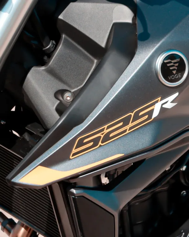 Detailed view of the Voge 525R side panel with the 525R branding highlighted.