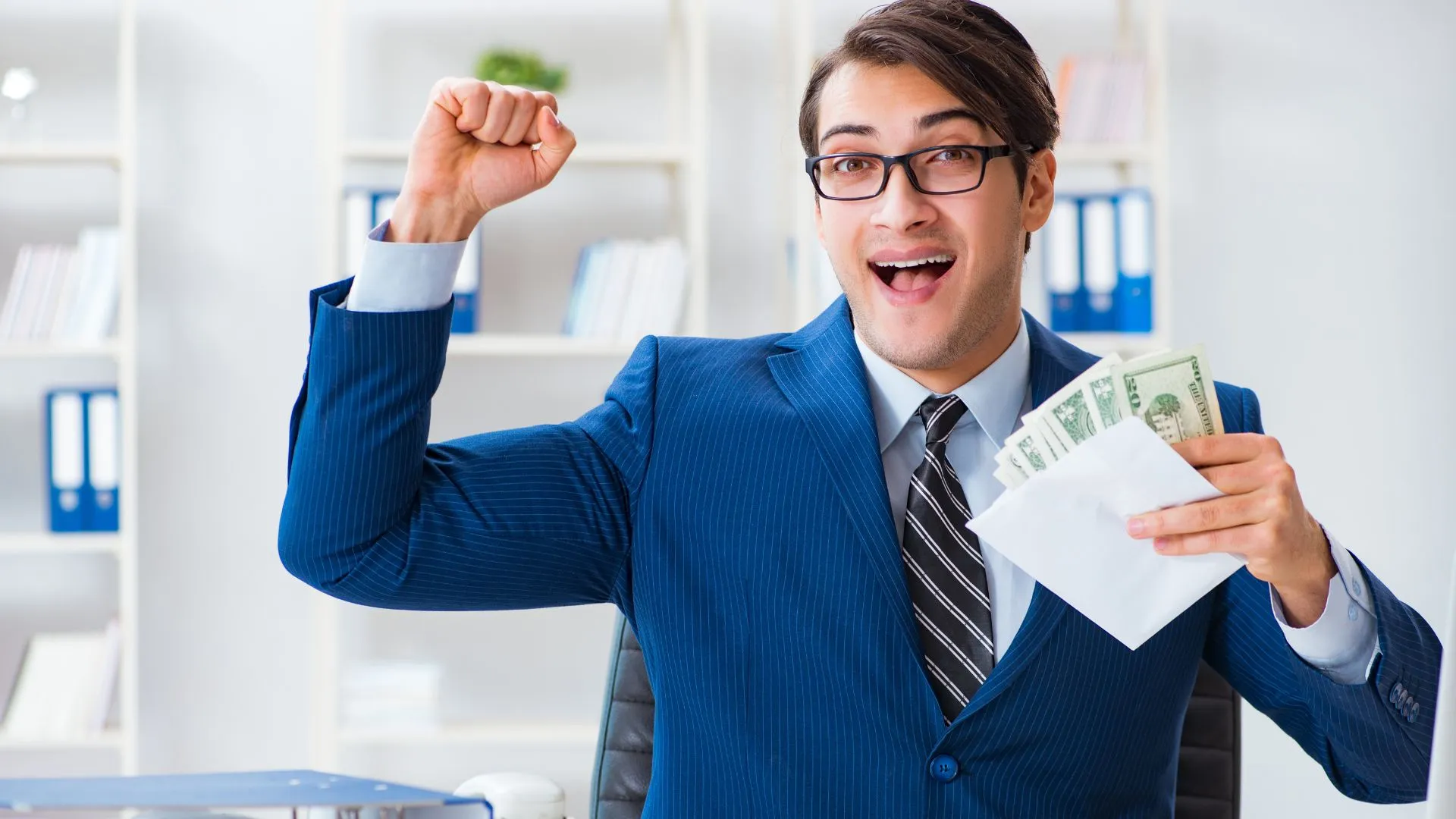 Nondiscretionary bonus can be a motivating factor to achieve specific goals or performance targets.