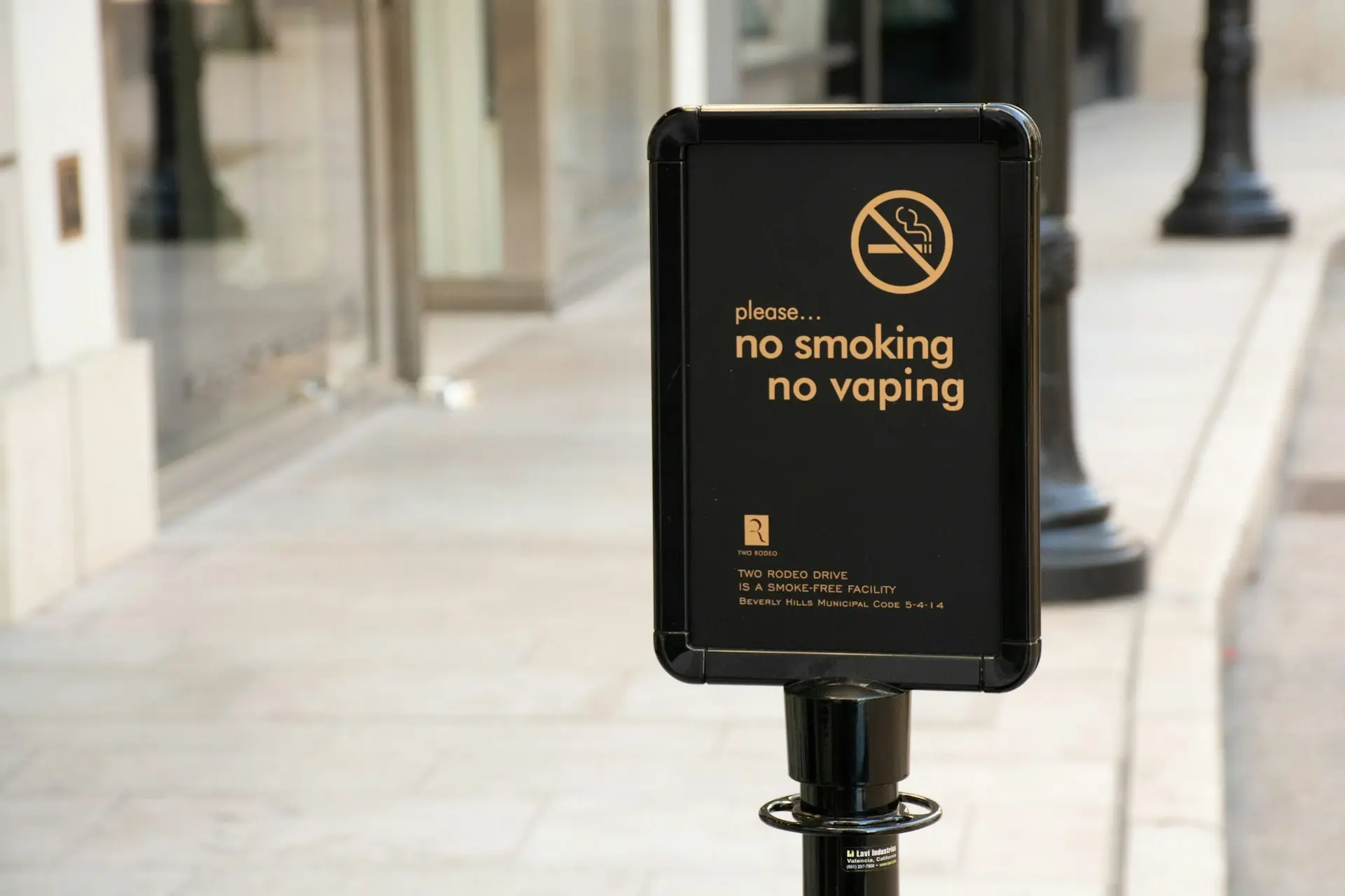 This no-smoking policy applies to all forms of smoking and vaping products.