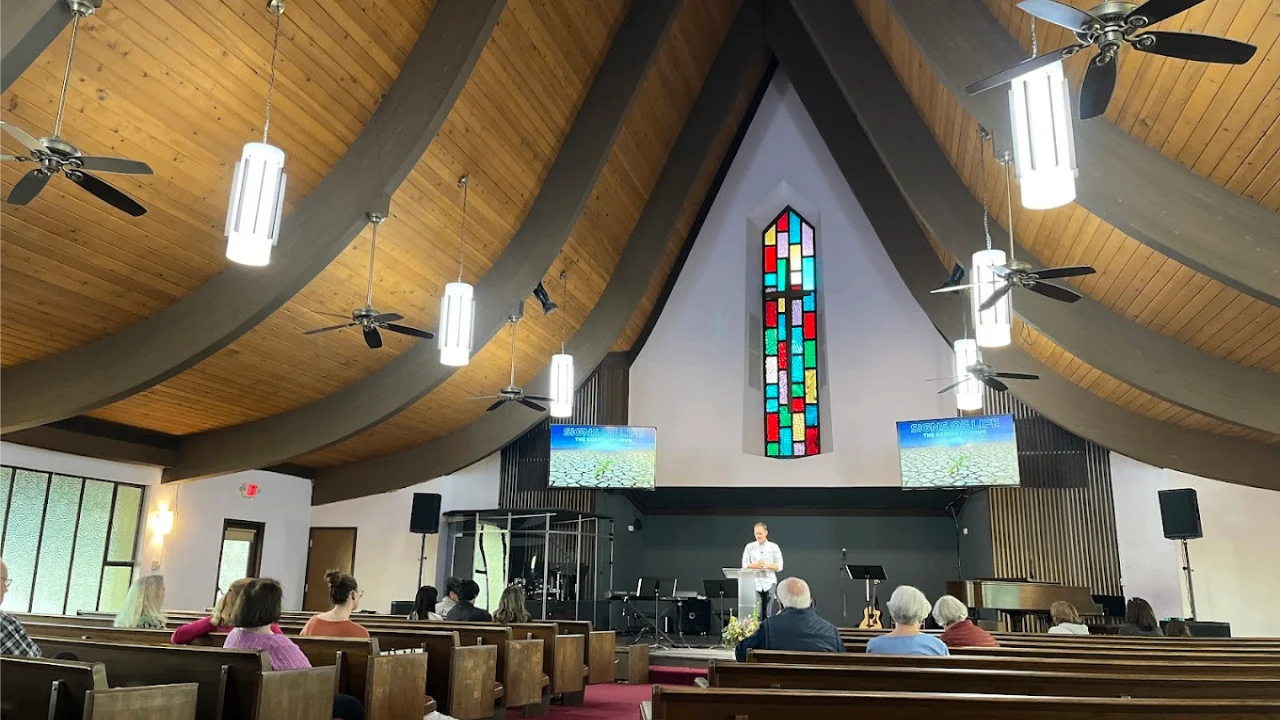 Crossroads Church.