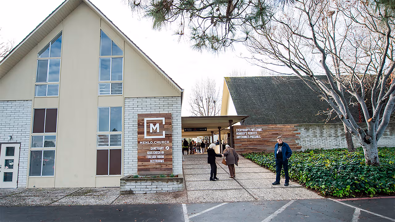 An exterior image of Menlo Saratoga.