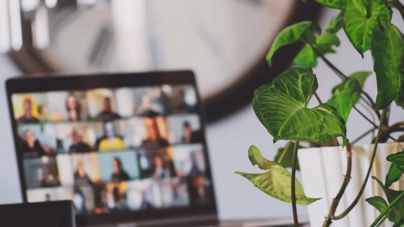 Embrace hybrid working with Teams: a new paradigm for the future of work