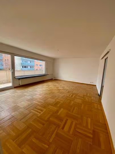  Lichtdurchflutete 4 Zi.Whg. in der City