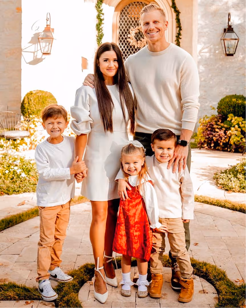family photo of sean and catherine lowe