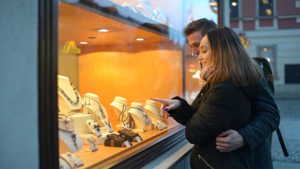 North Arrow Minerals