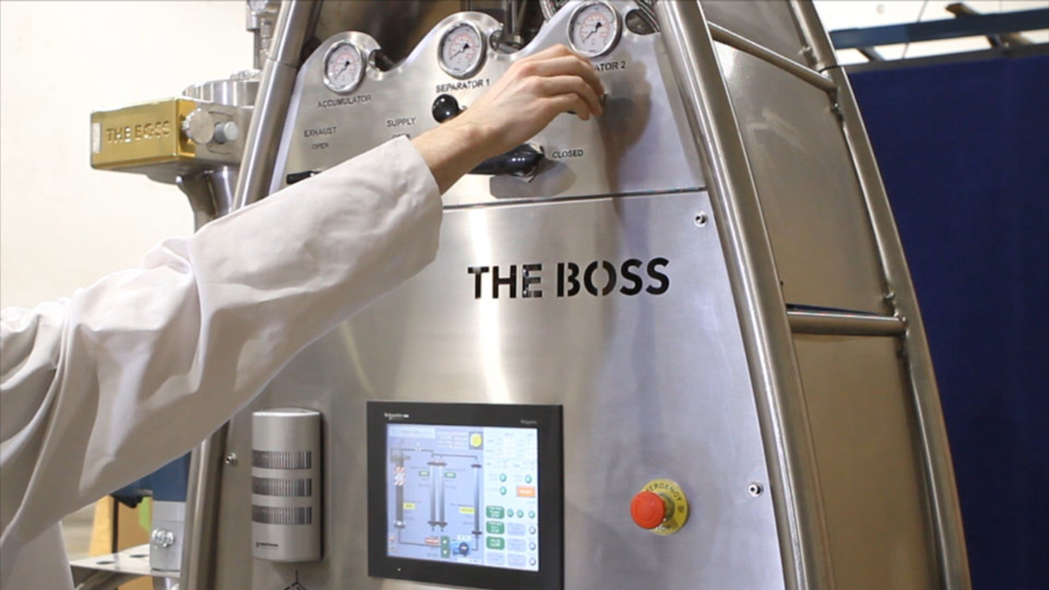 World Class Extractions The Boss cannabis extraction