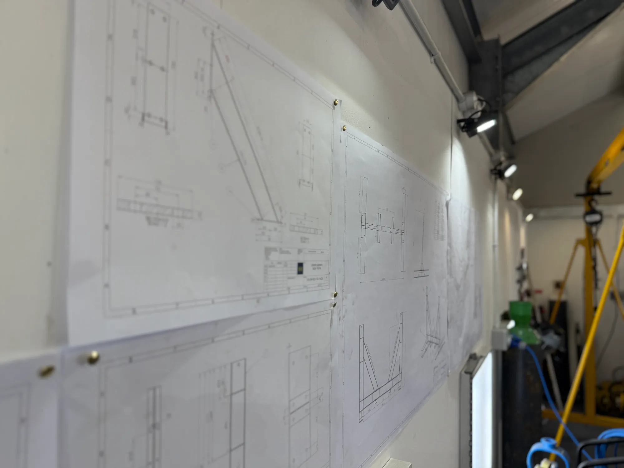 Fabricating custom stands to support turbine blades during maintenance and blade changes.