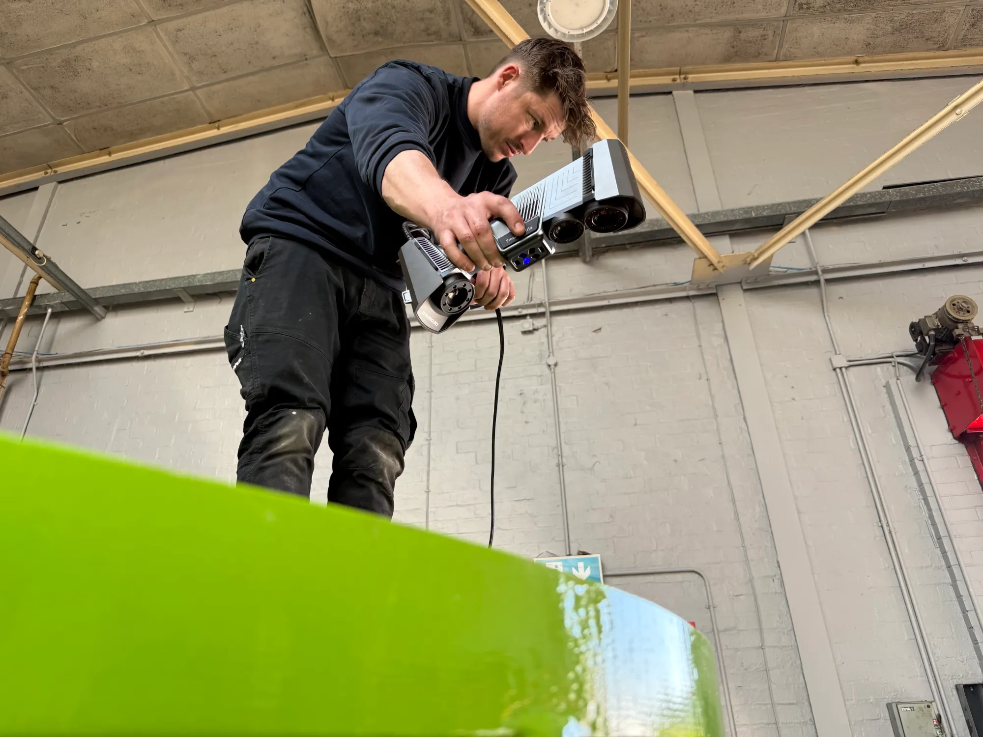 3D scanning, CAD modelling and alterations to an Adapter Can designed to connect with the E-foot and facilitate a key maintenance operation for blade changes on wind turbines.