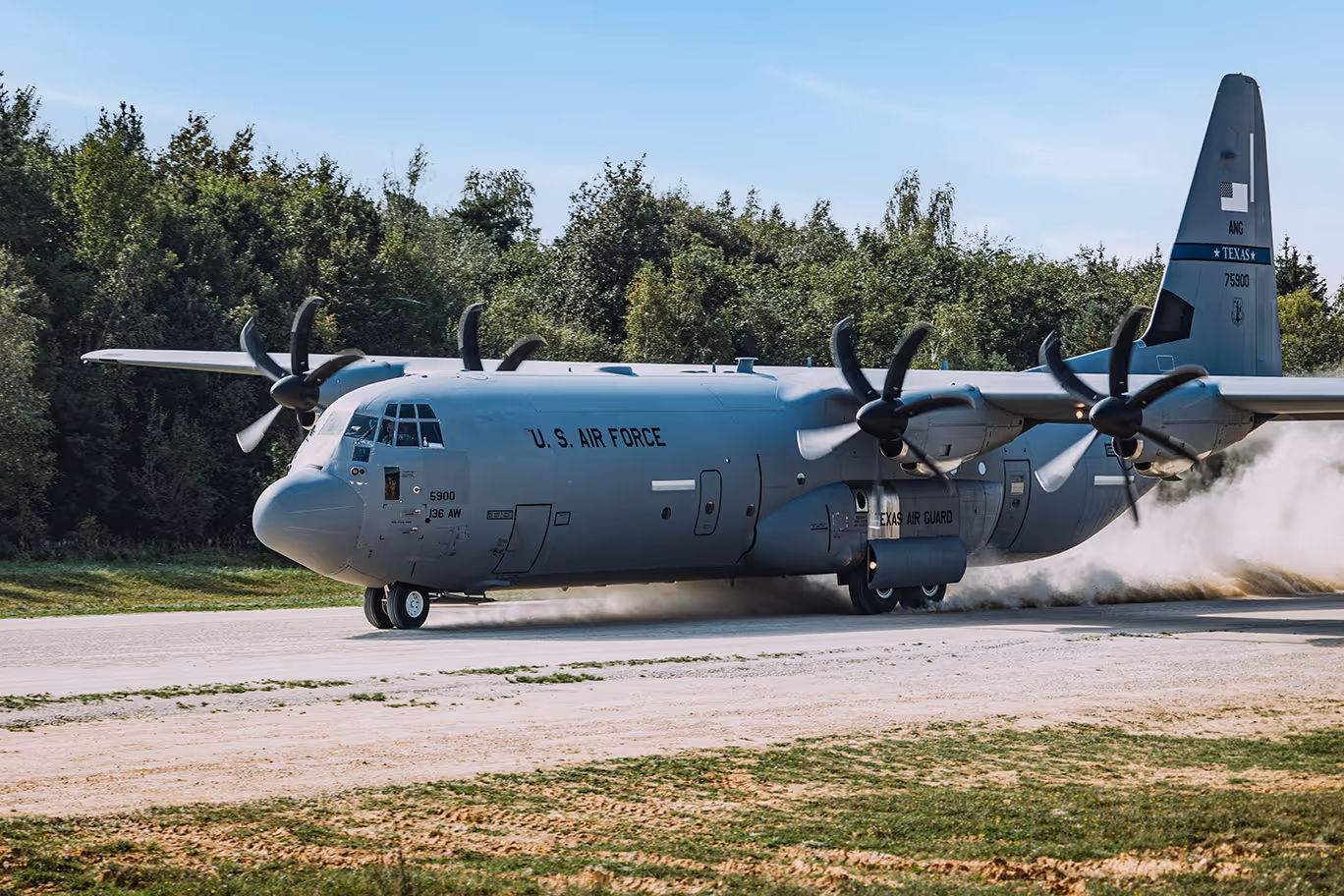 A US Air Force aircraft