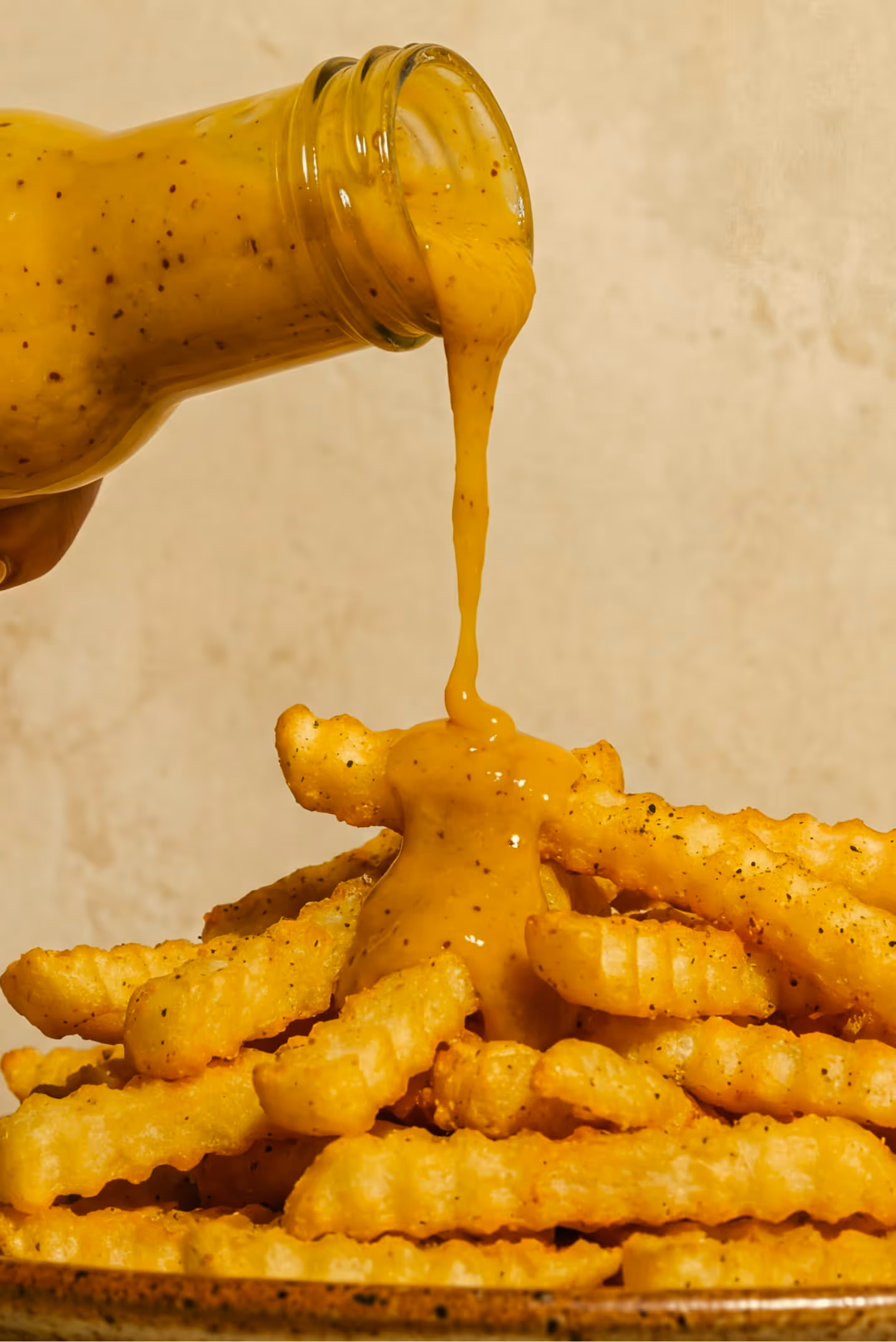 Chips and Spicy Mango Sauce