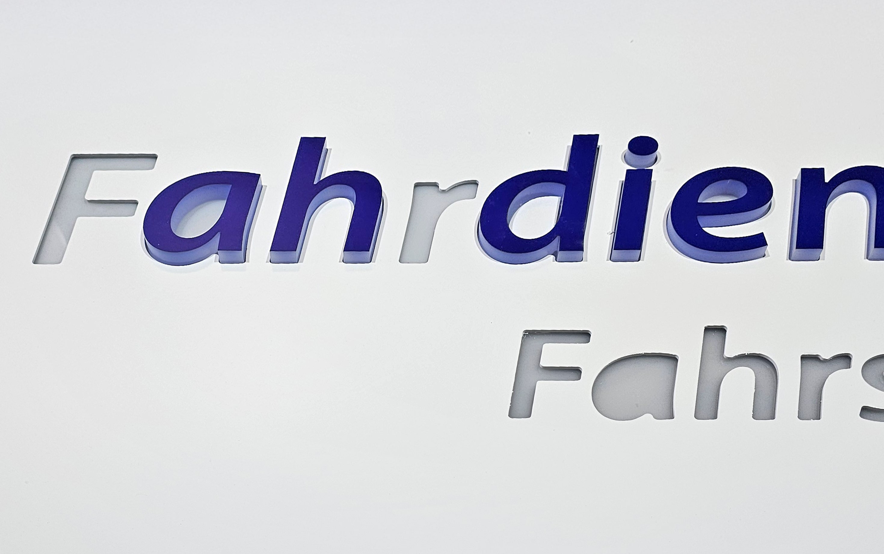 Dekupiert und durchgesteckt