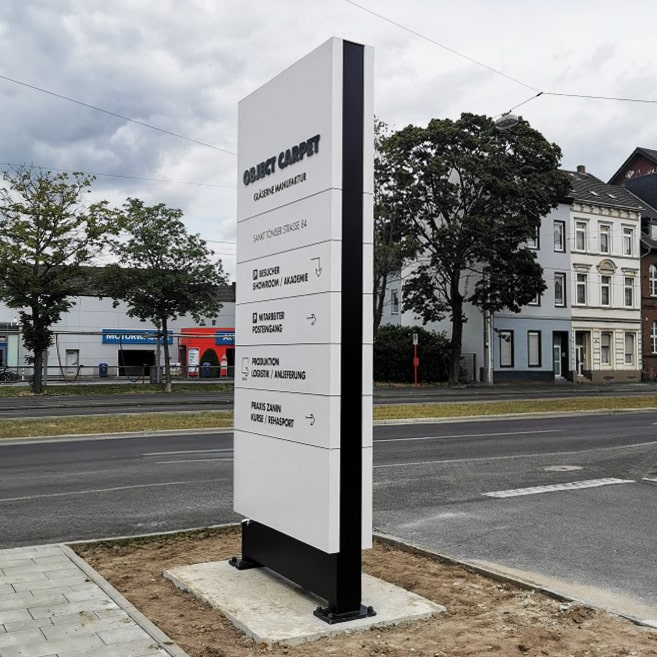 Werbepylon Doppelseitig