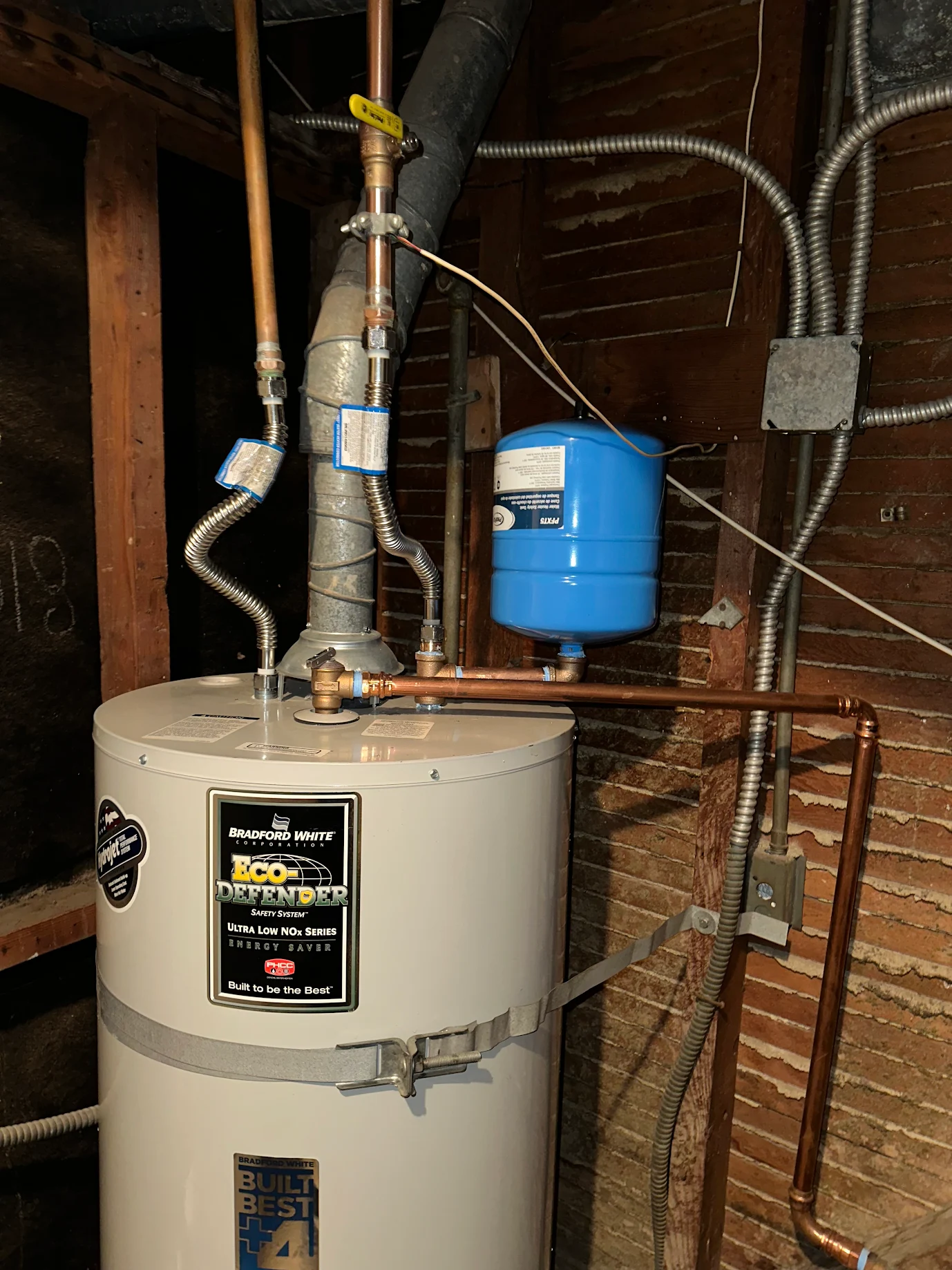 Furnace and water heater repair system with expansion tank in Burbank, CA – furnace repair burbank ca