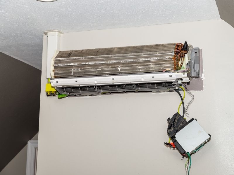 Proview Plumbing & Rooter offers expert mini-split installation and repair in Pasadena CA. Efficient, flexible comfort solutions for any room or space.