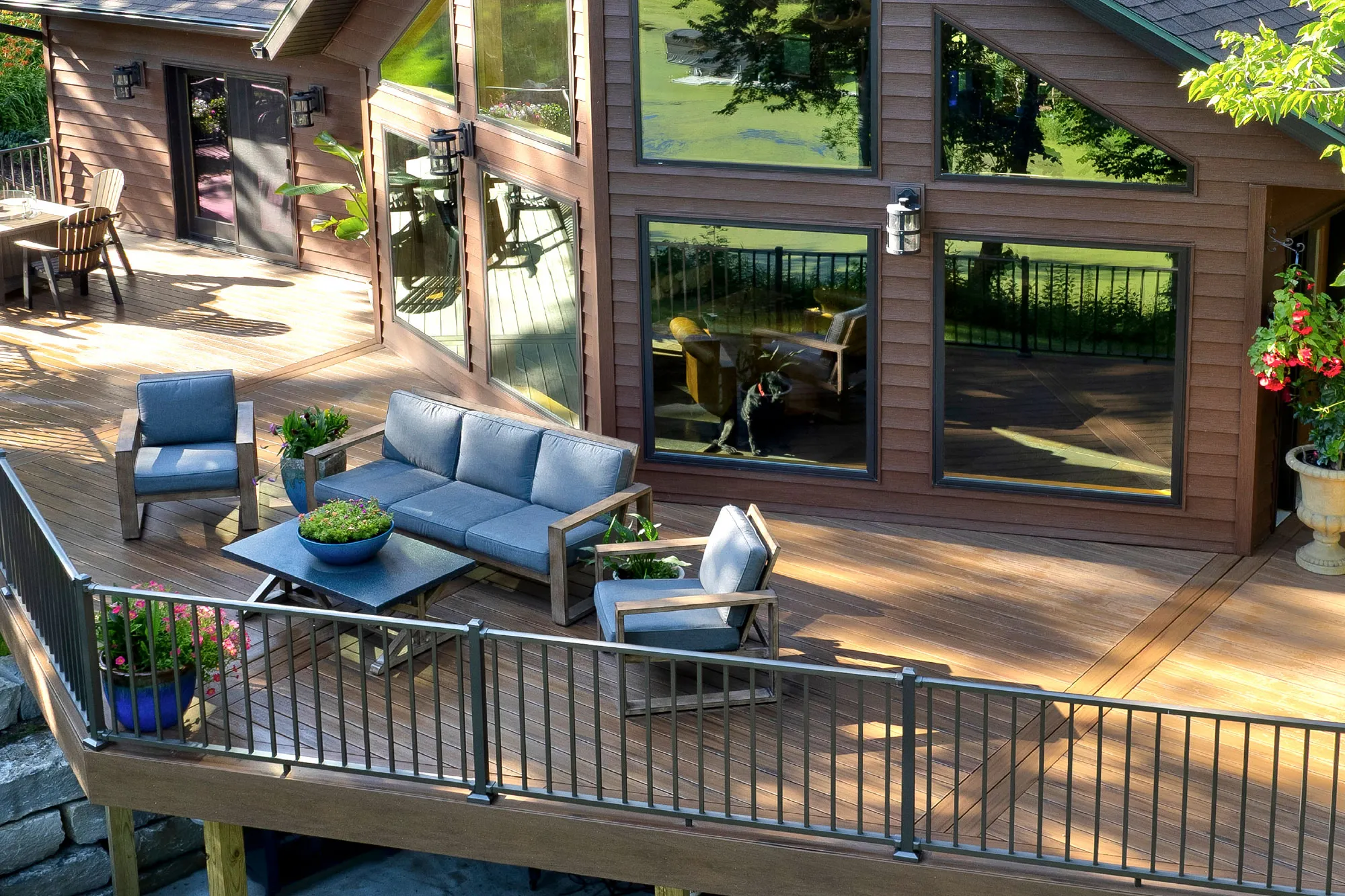 Composite Decking Inspiration From Armadillo (1)