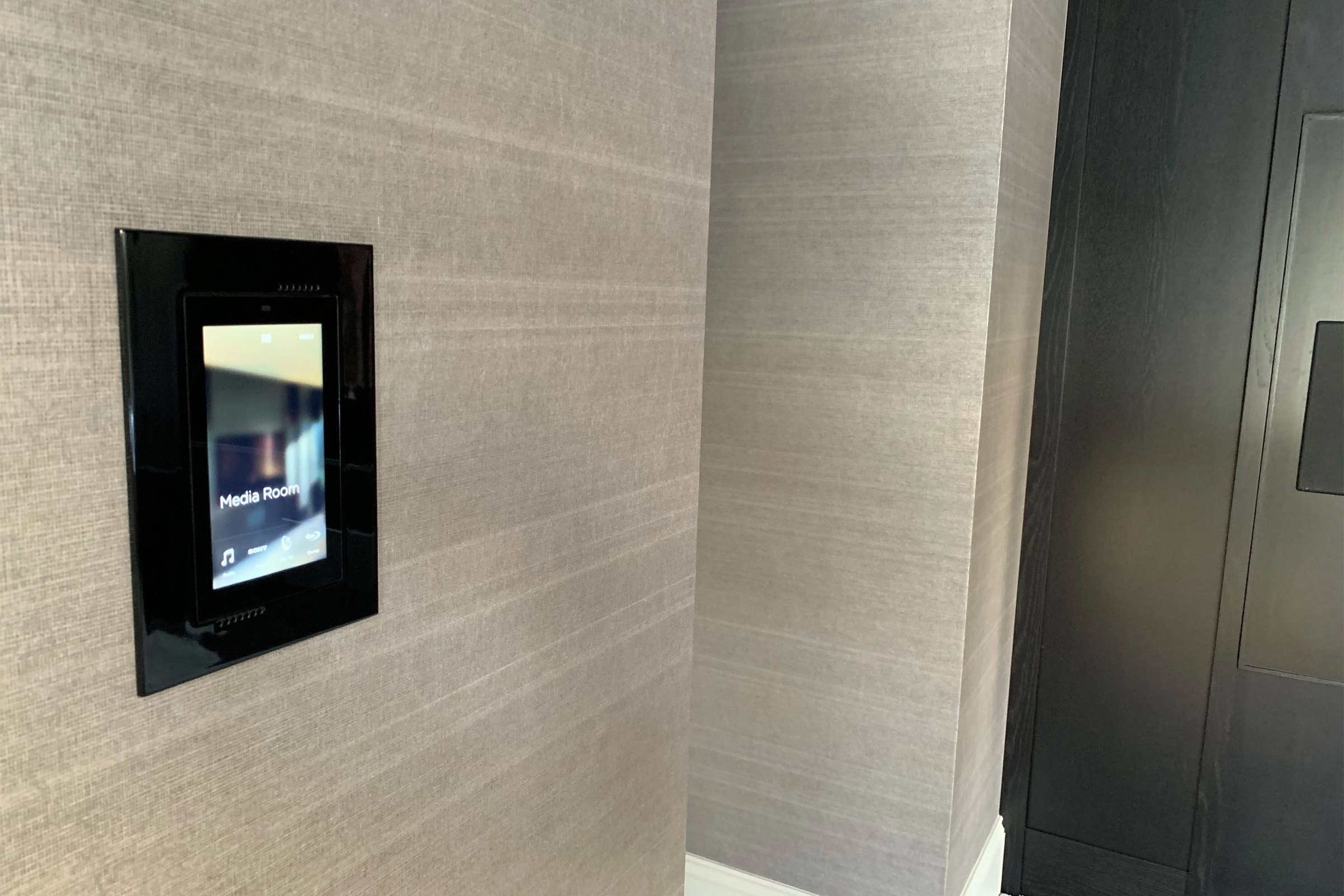 Savant in-wall touchscreen
