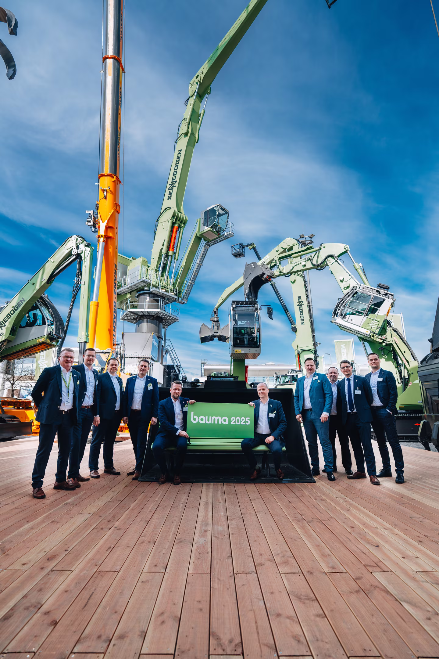Werbeagentur präsentiert Team von Sennebogen und BRR auf der Bauma 2025 