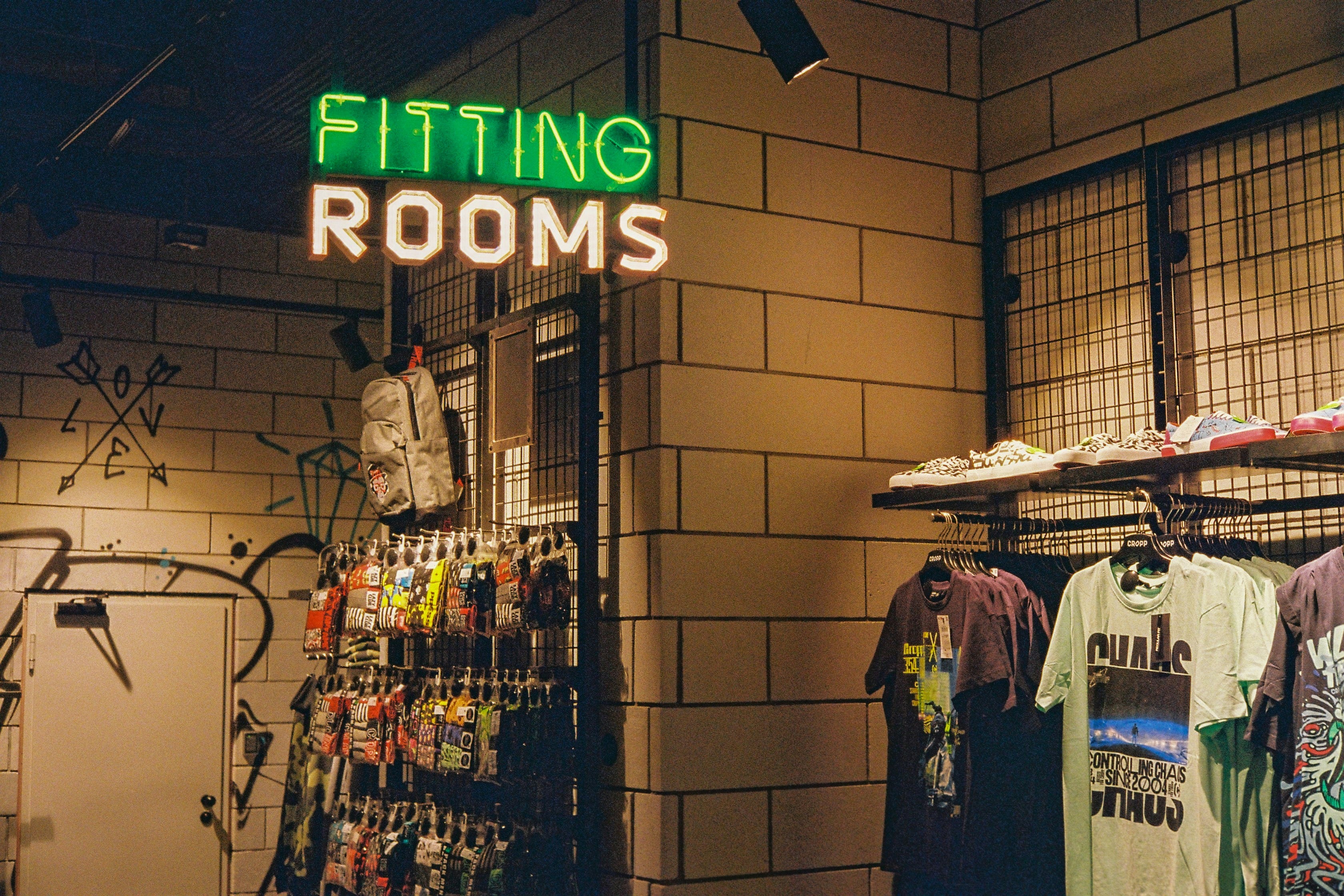 How can digitalization improve the customer experience in stores?