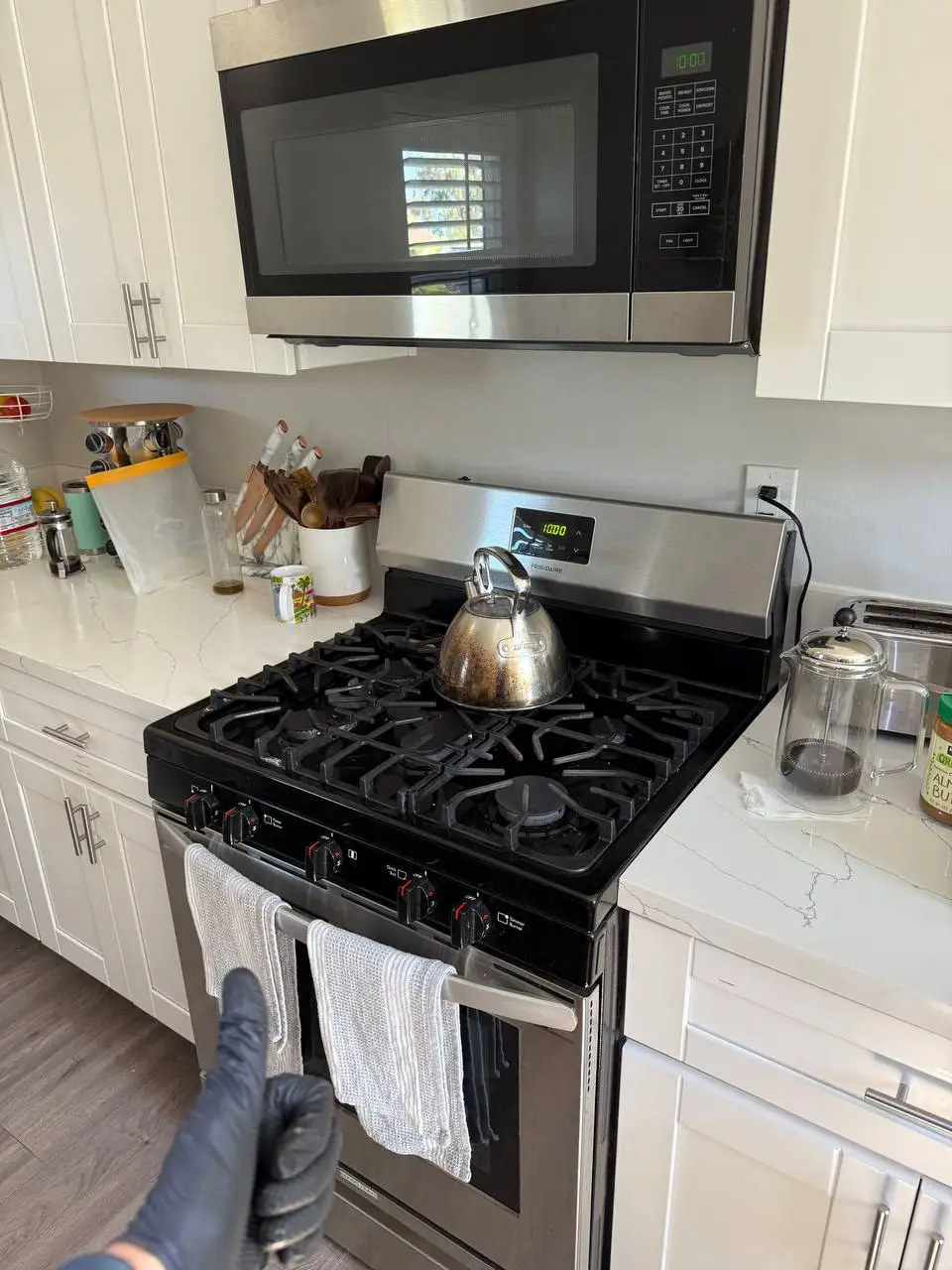 Emergency microwave repair in escondido