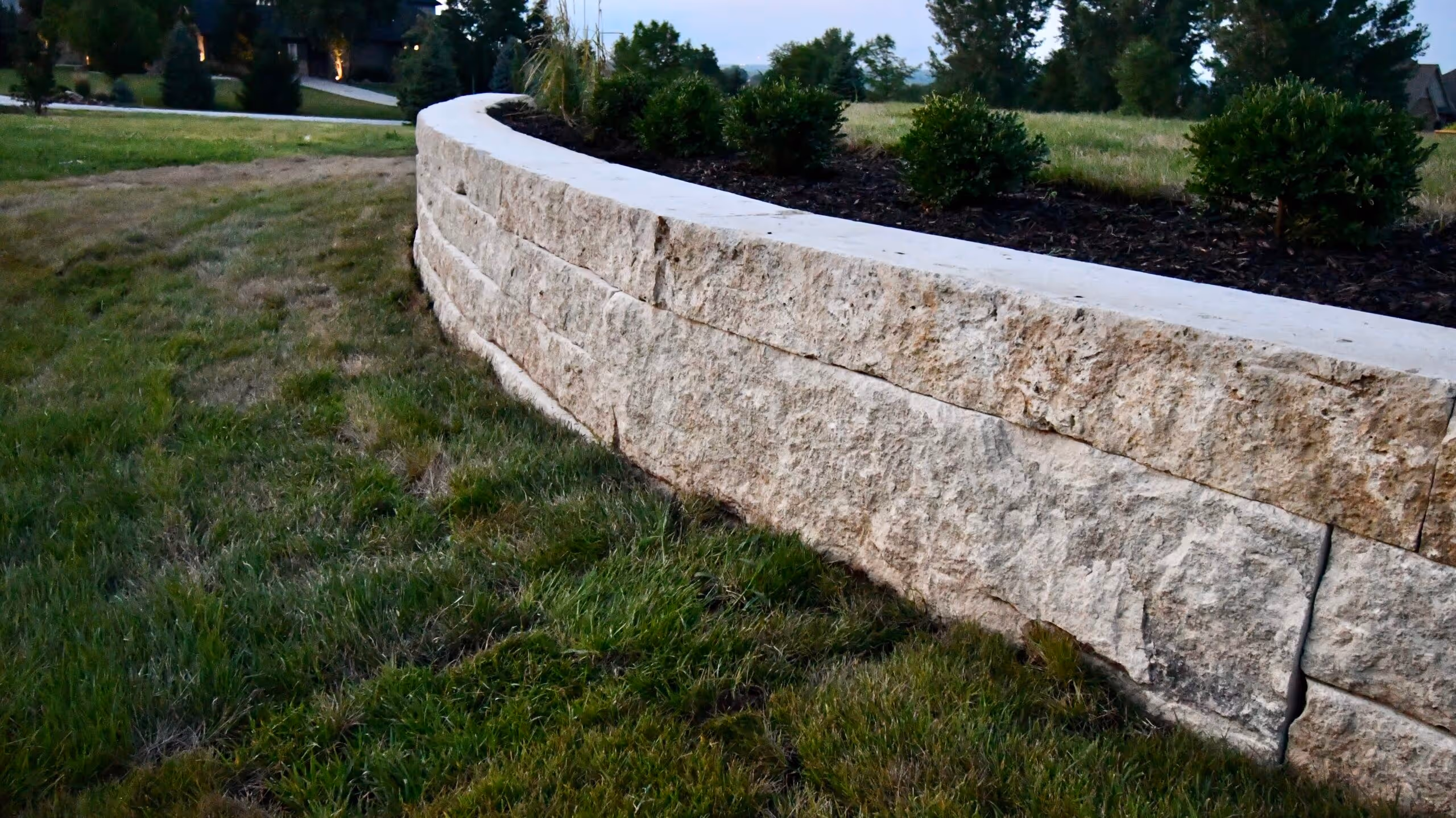 stone retaining wall 