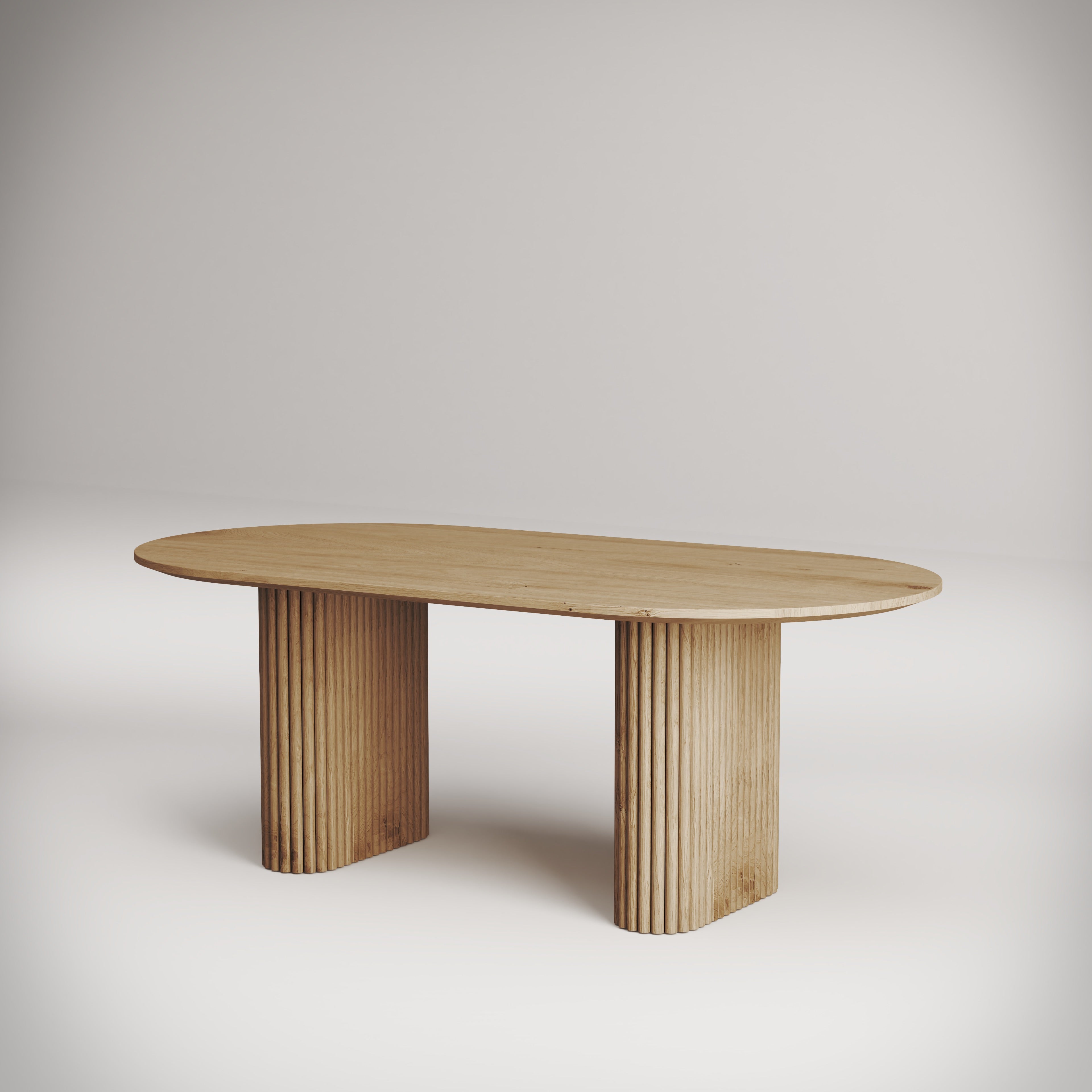 Ovali Oval Dining Table
