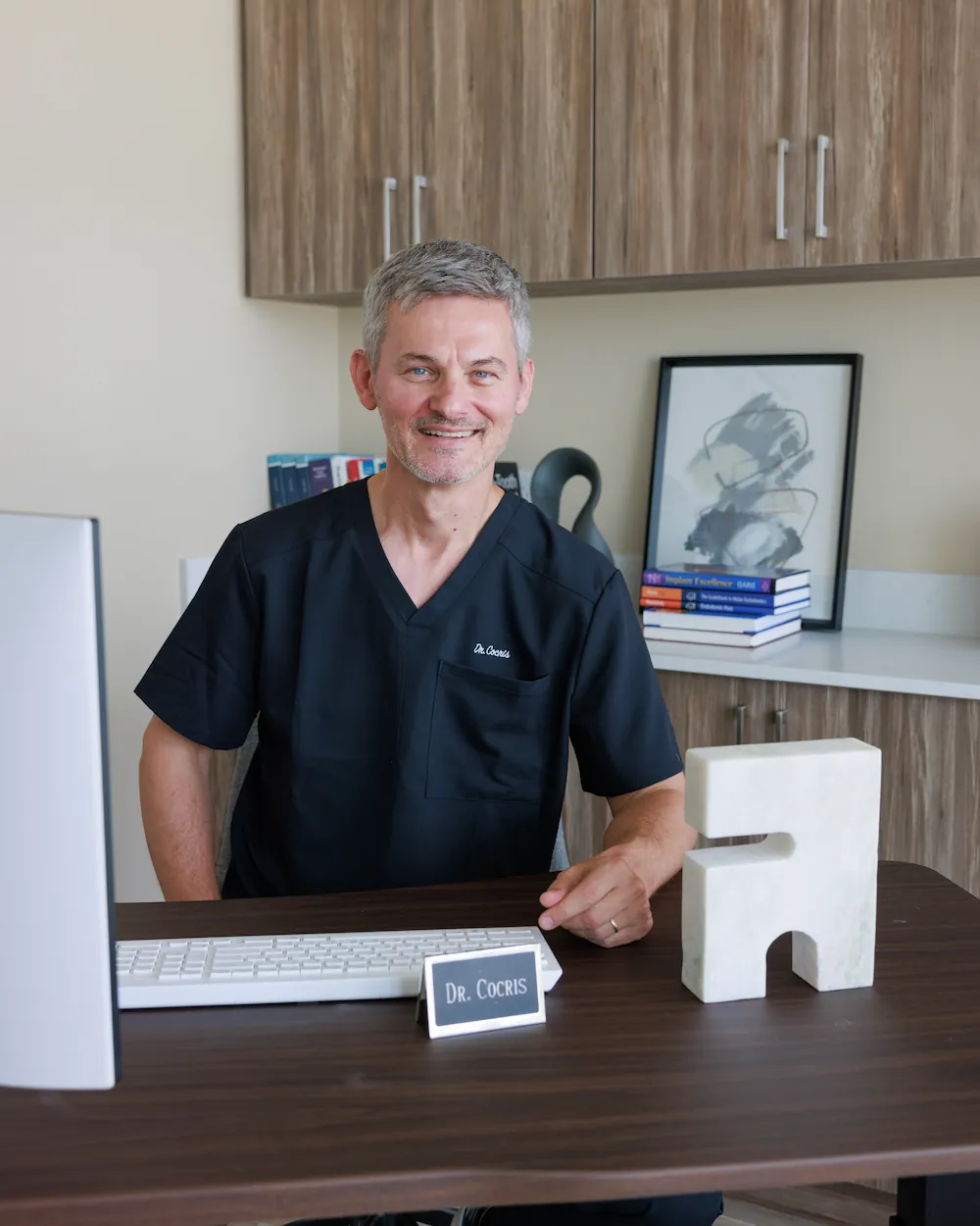 photo of Dr. Daniel Cocris