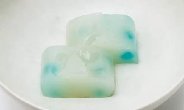 亀屋良永 葛羊羹 白瀧