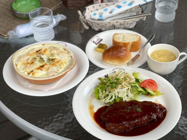 カフェテラス ロッジ