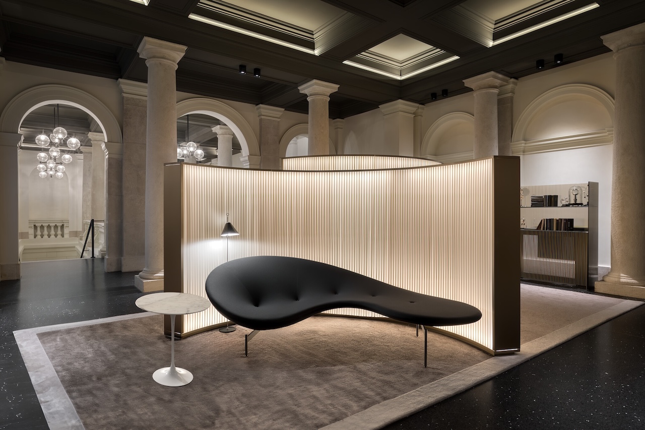 A Budapest Hotel Blends Centuries for a Captivating Stay