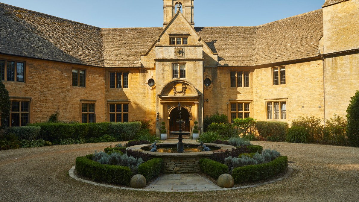 Indulge in Secret Luxury at the Cotswolds’ Foxhill Manor