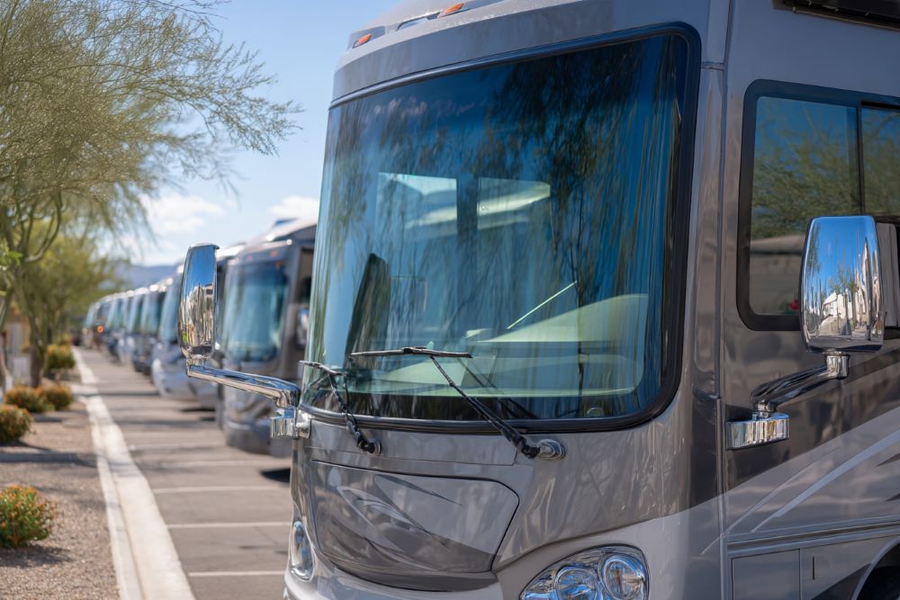 One-piece windshields: