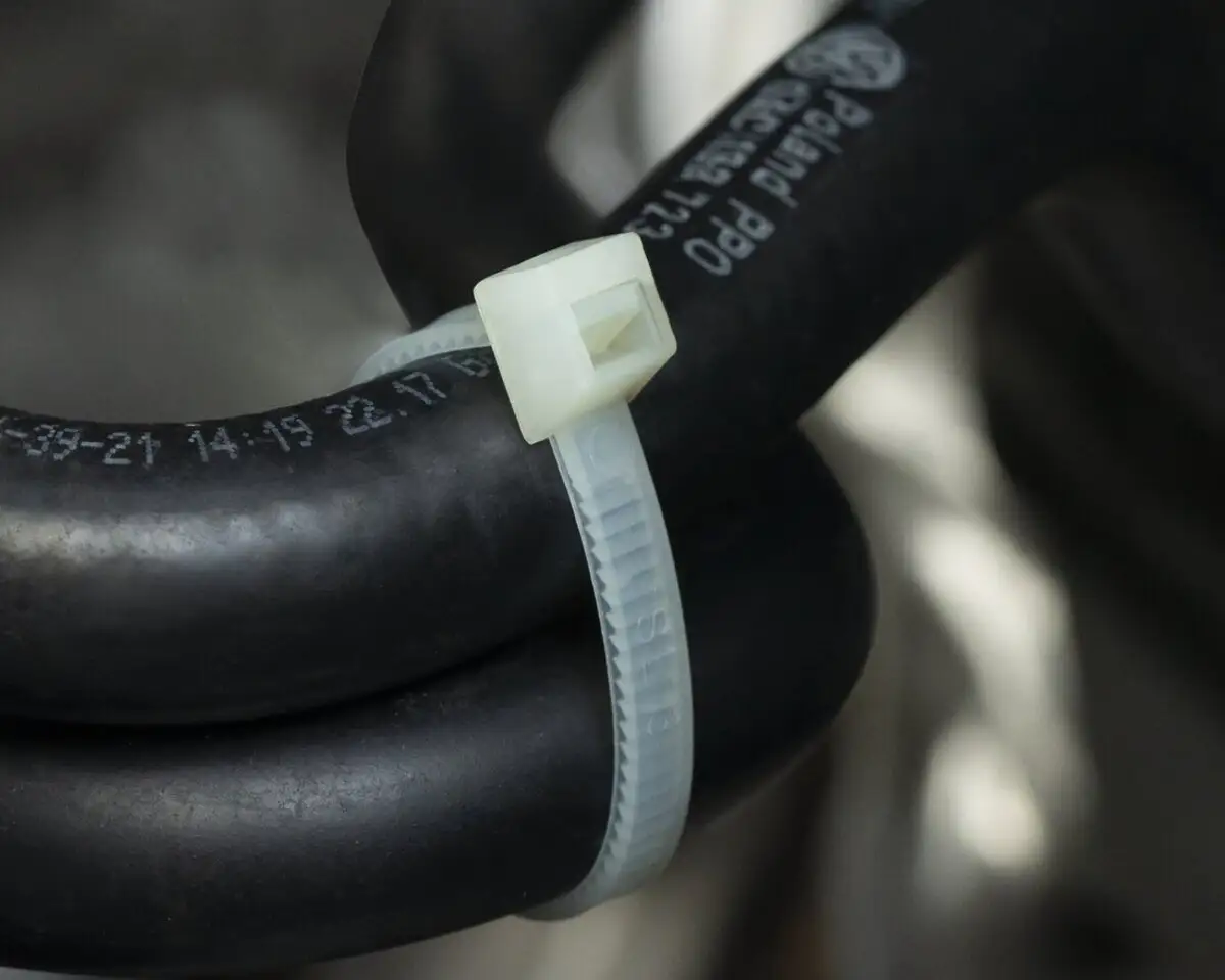 Heat Stabilised Cable Ties Technical Drawing