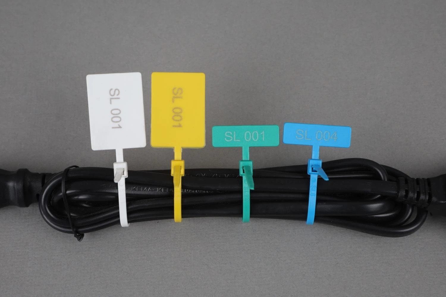 Outside Tag Tie Technical Drawing