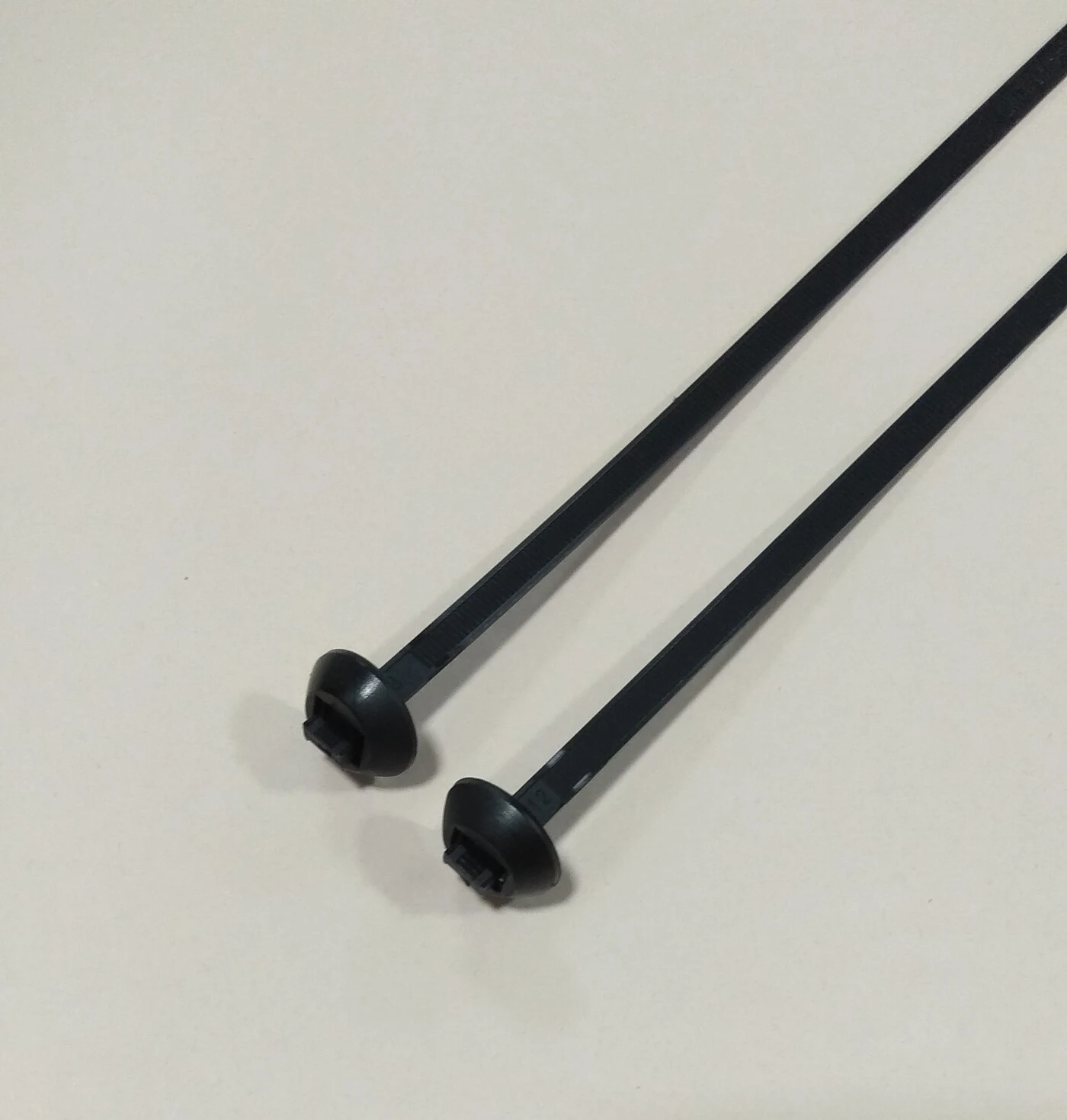 Chassis Tie HD & Holder Product Image