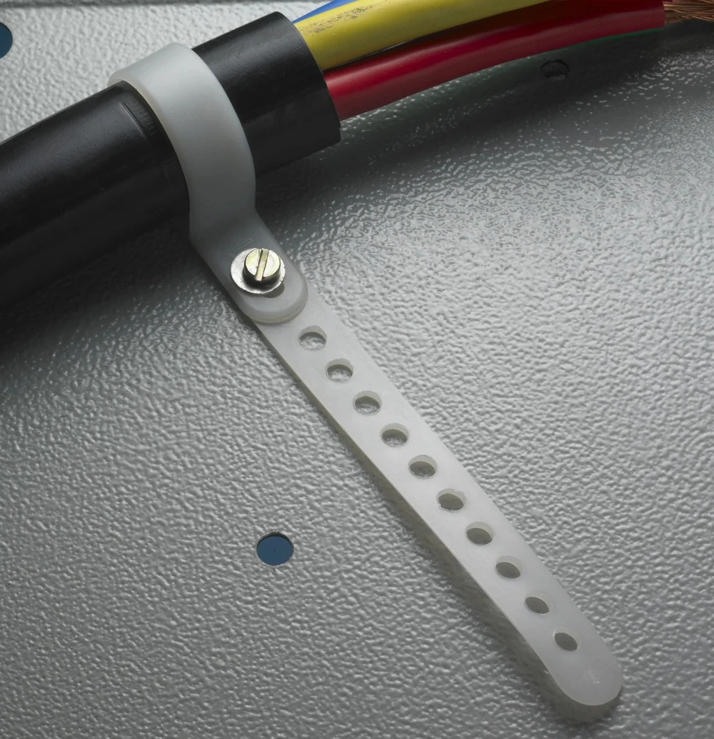 NYLON 'P' CLIP PERFORATED ADJUSTABLE Technical Drawing