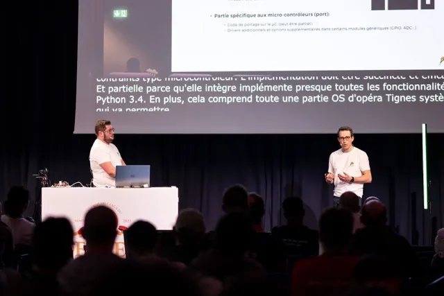 Guillaume et Baptiste, conférenciers au Devfest.