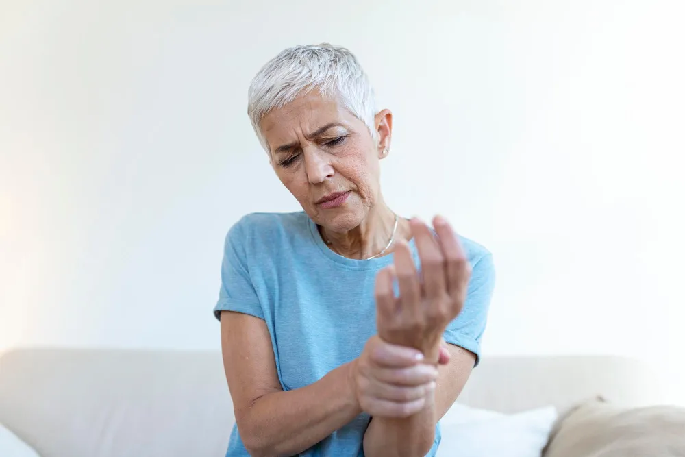 Hand Numb and Tingling at Night? It Could Be Carpal Tunnel Syndrome