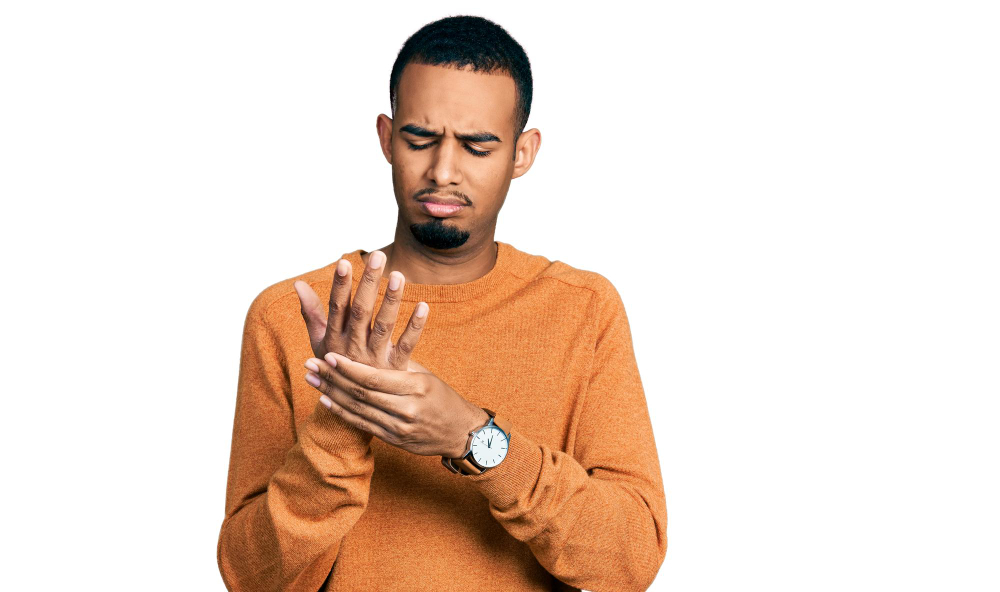 Carpal Tunnel Syndrome: Symptoms and Treatment