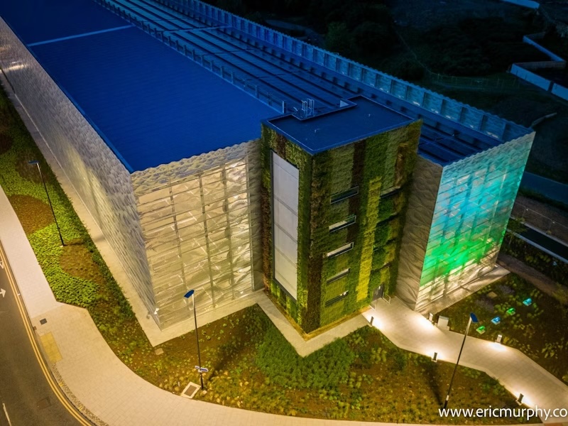 This multi-story carpark based in Sunderland has been planted with over 51,000 plants. The plant palette includes several beneficial species to improve air quality.