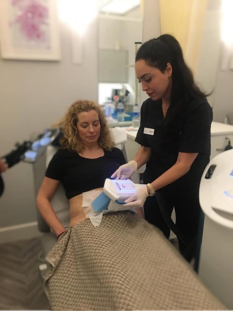 CRISTAL Fat Freezing treatment being performed by Dr Ana