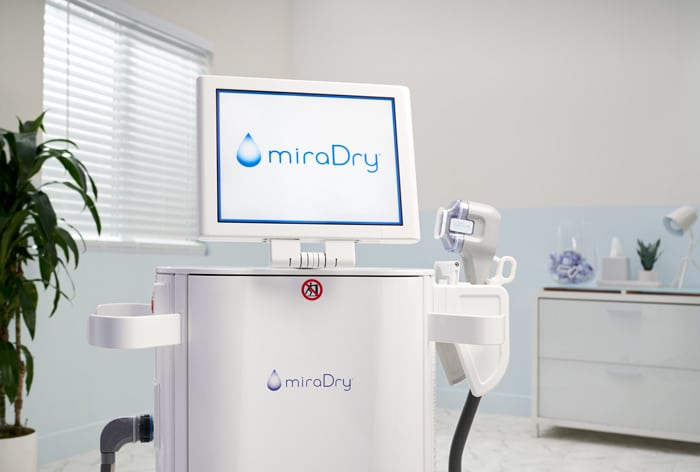 miraDry treatment machine