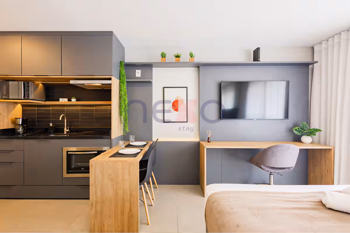 ape-business-premium-no-go24-com-piscina