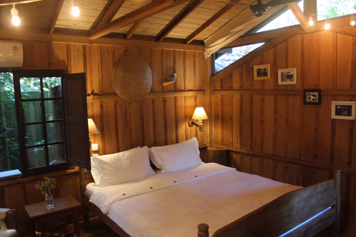 chale-3-da-mata---praia-do-rosa-natureza-conforto