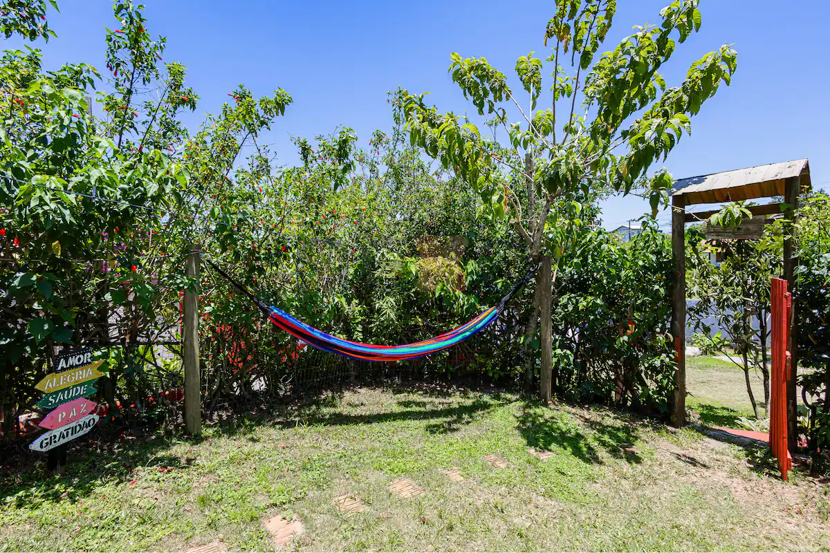pousada-charmosa-no-rosa-lagoa-de-ibiraquera