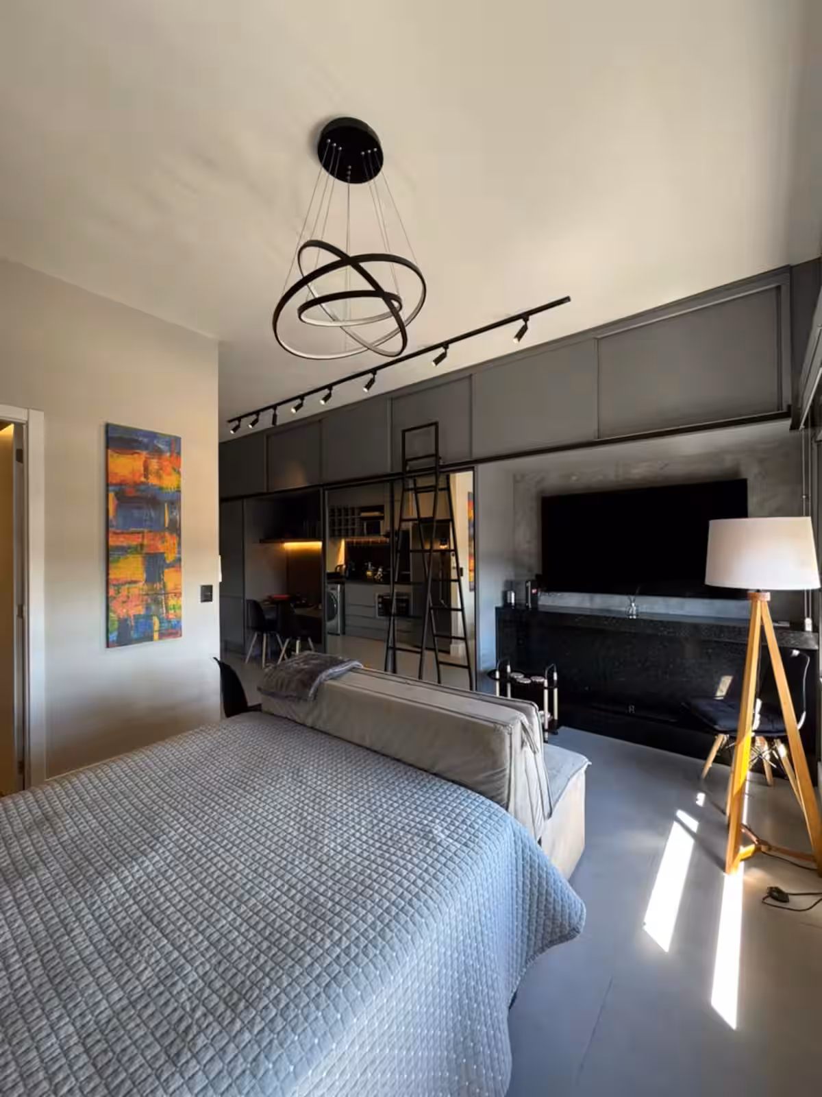 loft-completo-moderno-sobre-o-bourbon-shopping