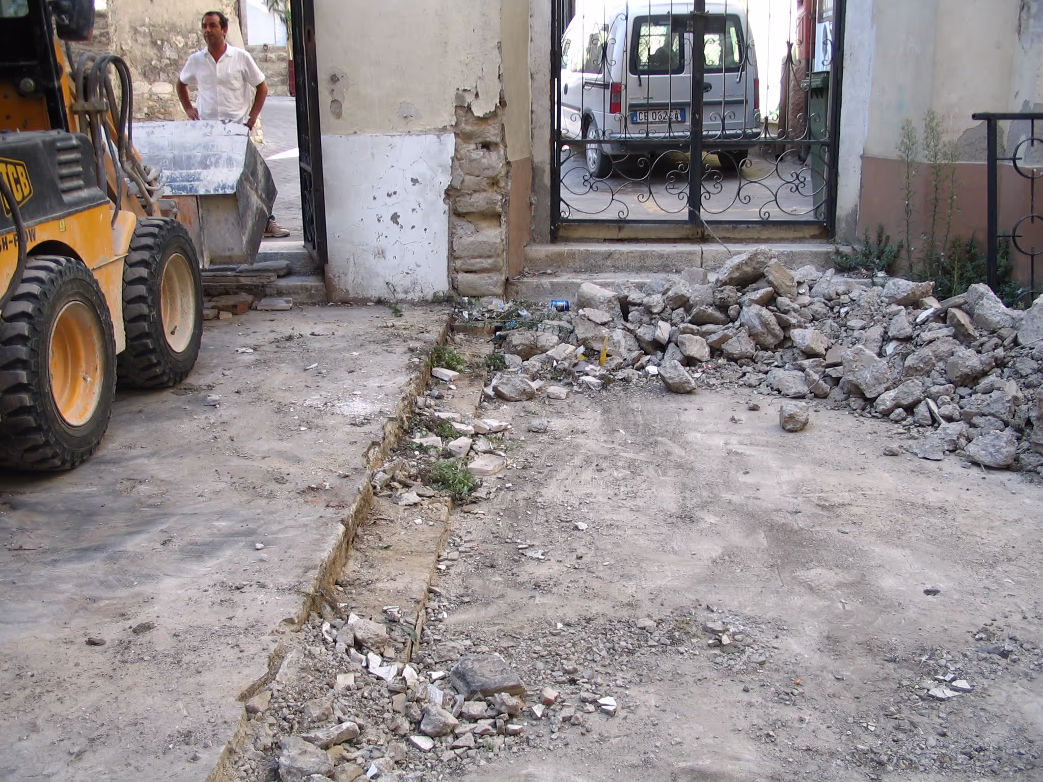 image of charming bed & breakfast exterior