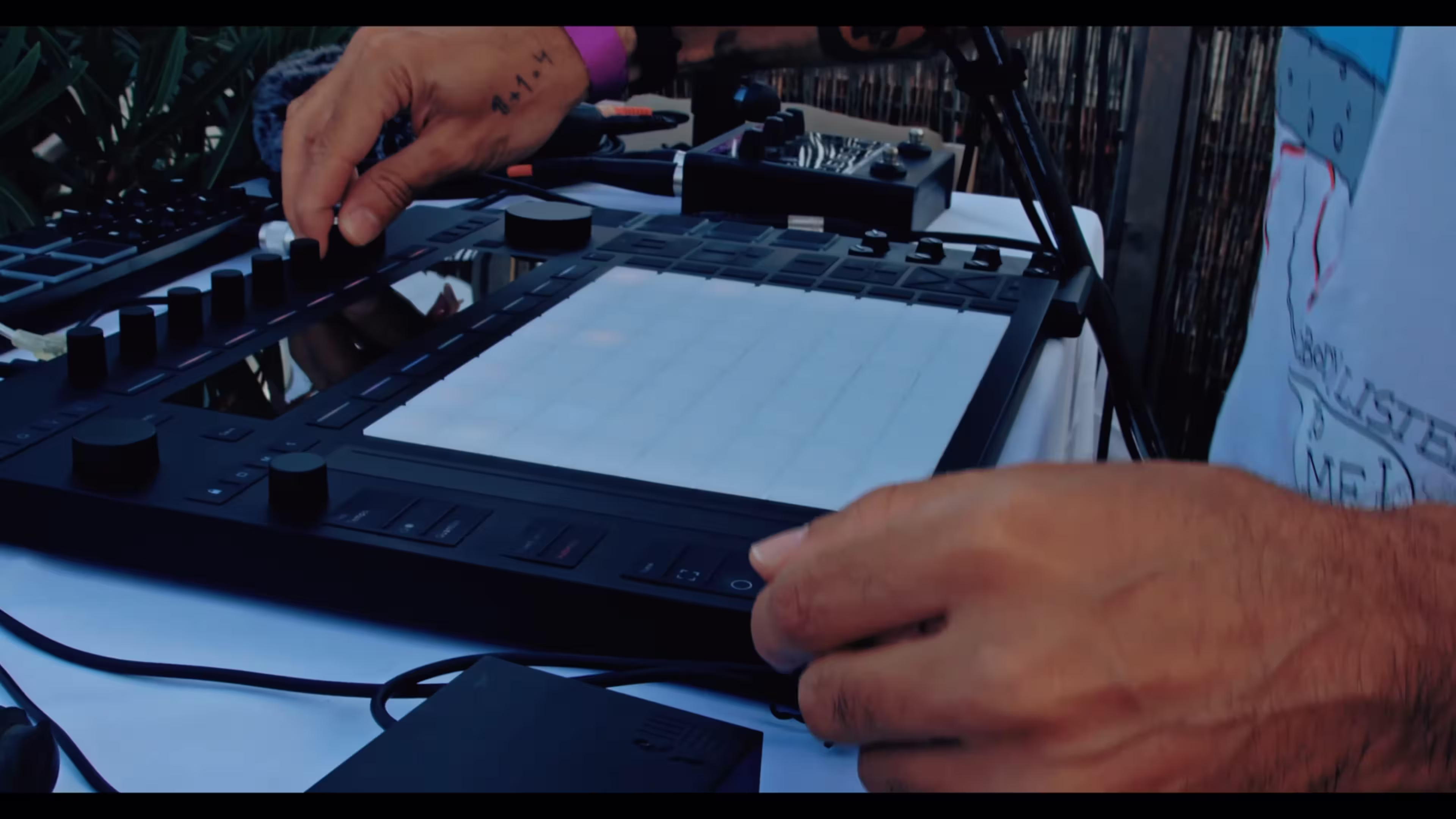 Sulpont event performance - BelVillage brand activation