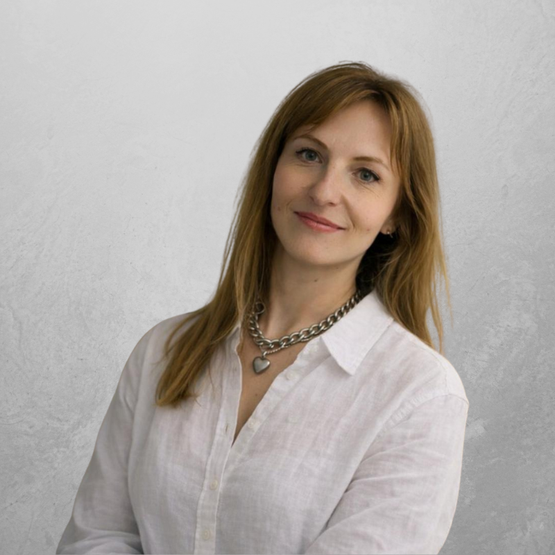 Portrait of Alex, Webflow developer and digital experience creator