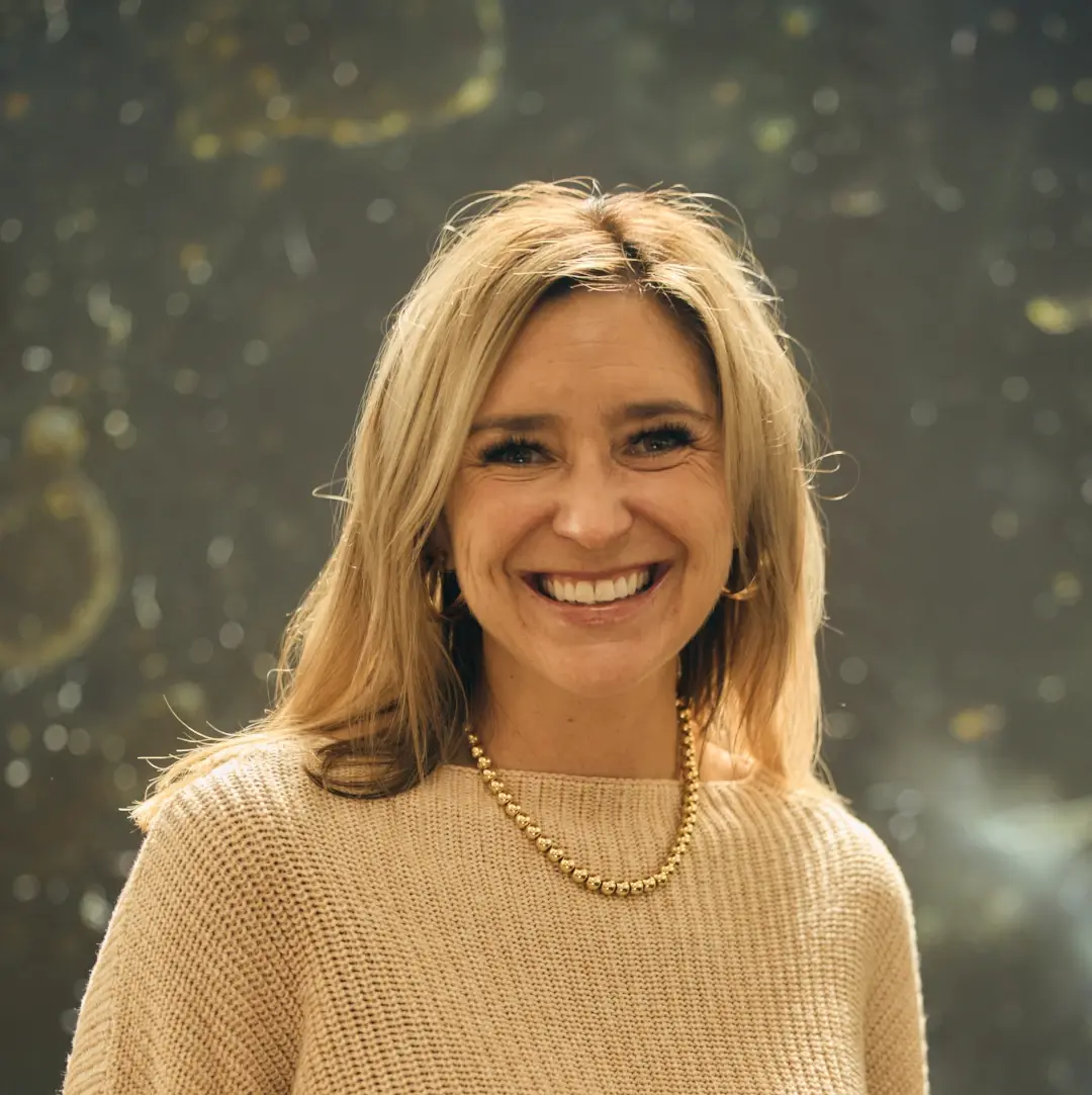 whitney putnam image