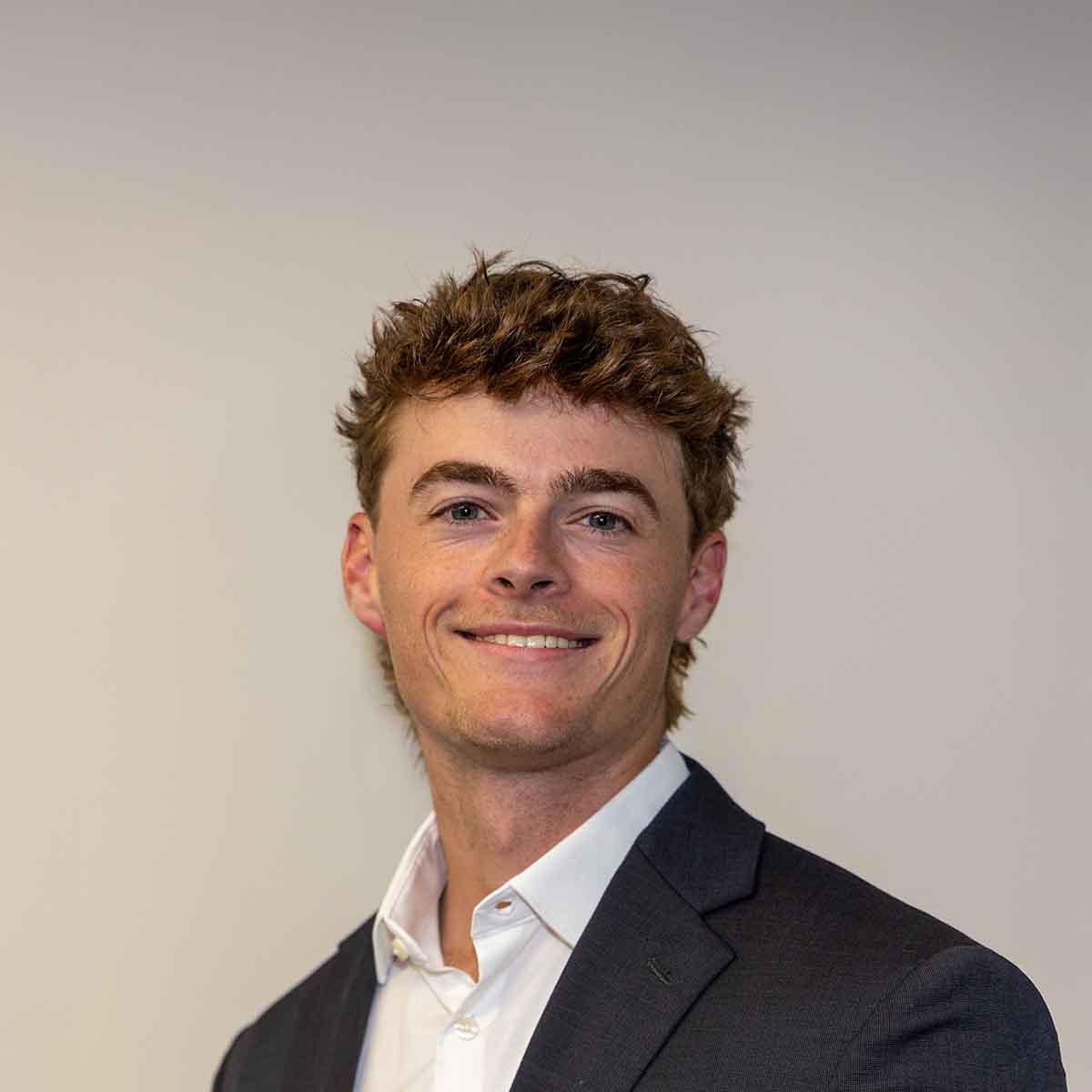 [headshot] image of a customer (for a personal coach & consultant)